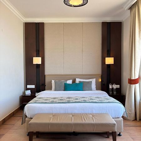 Regenta Resort & Spa Mashobra シムラー エクステリア 写真