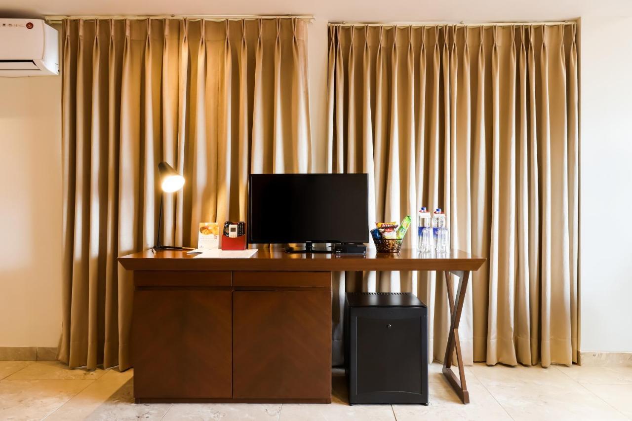 Regenta Resort & Spa Mashobra シムラー エクステリア 写真