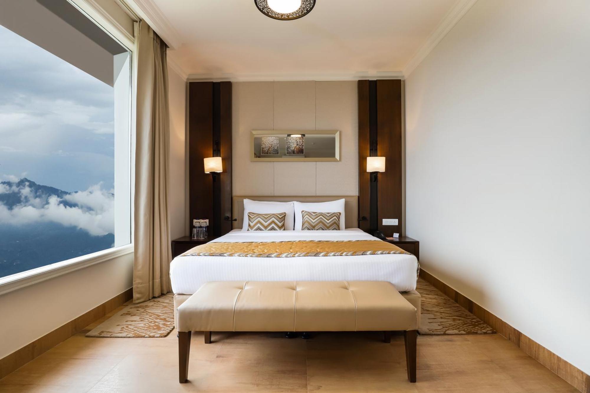 Regenta Resort & Spa Mashobra シムラー エクステリア 写真