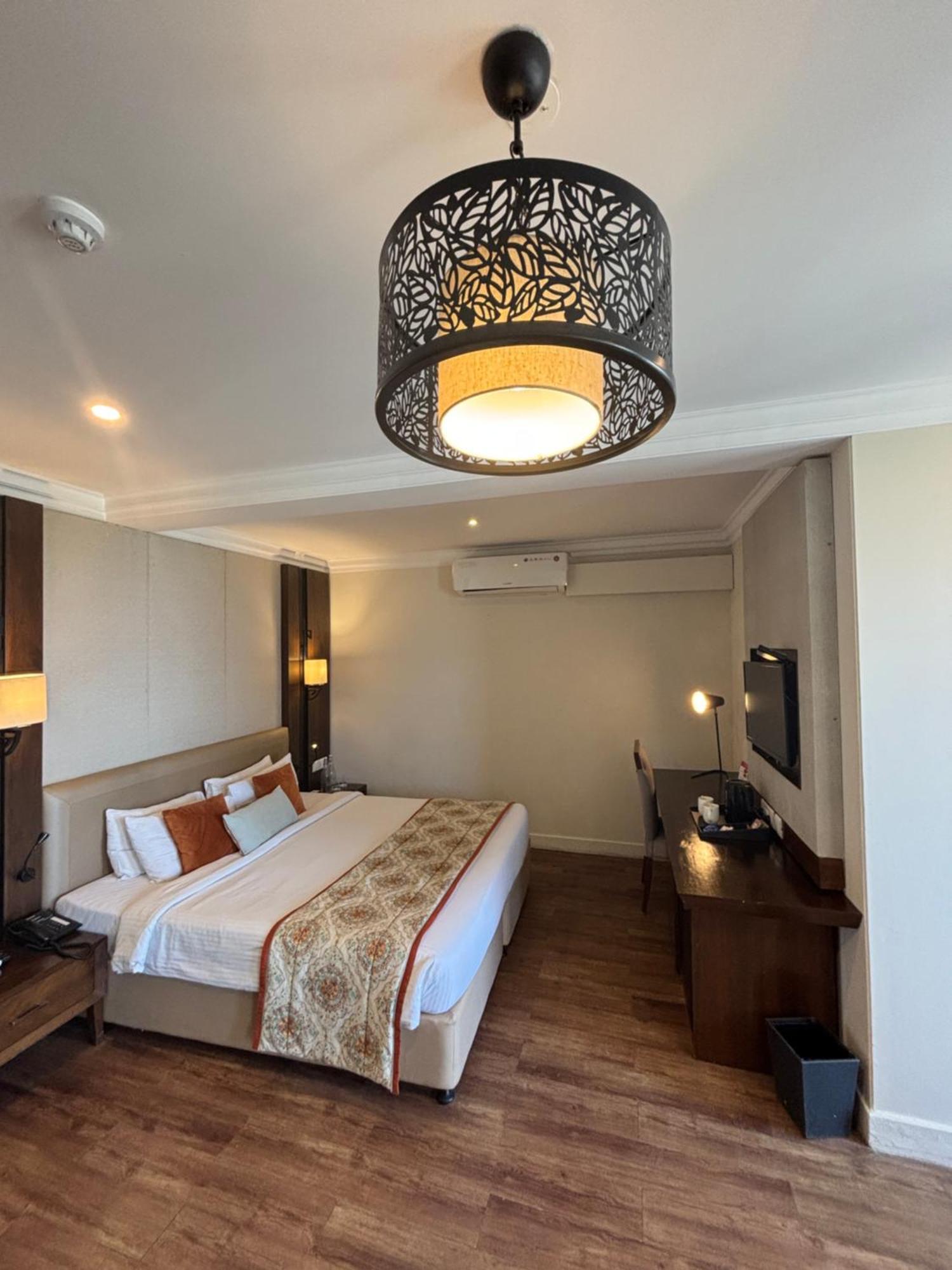 Regenta Resort & Spa Mashobra シムラー エクステリア 写真